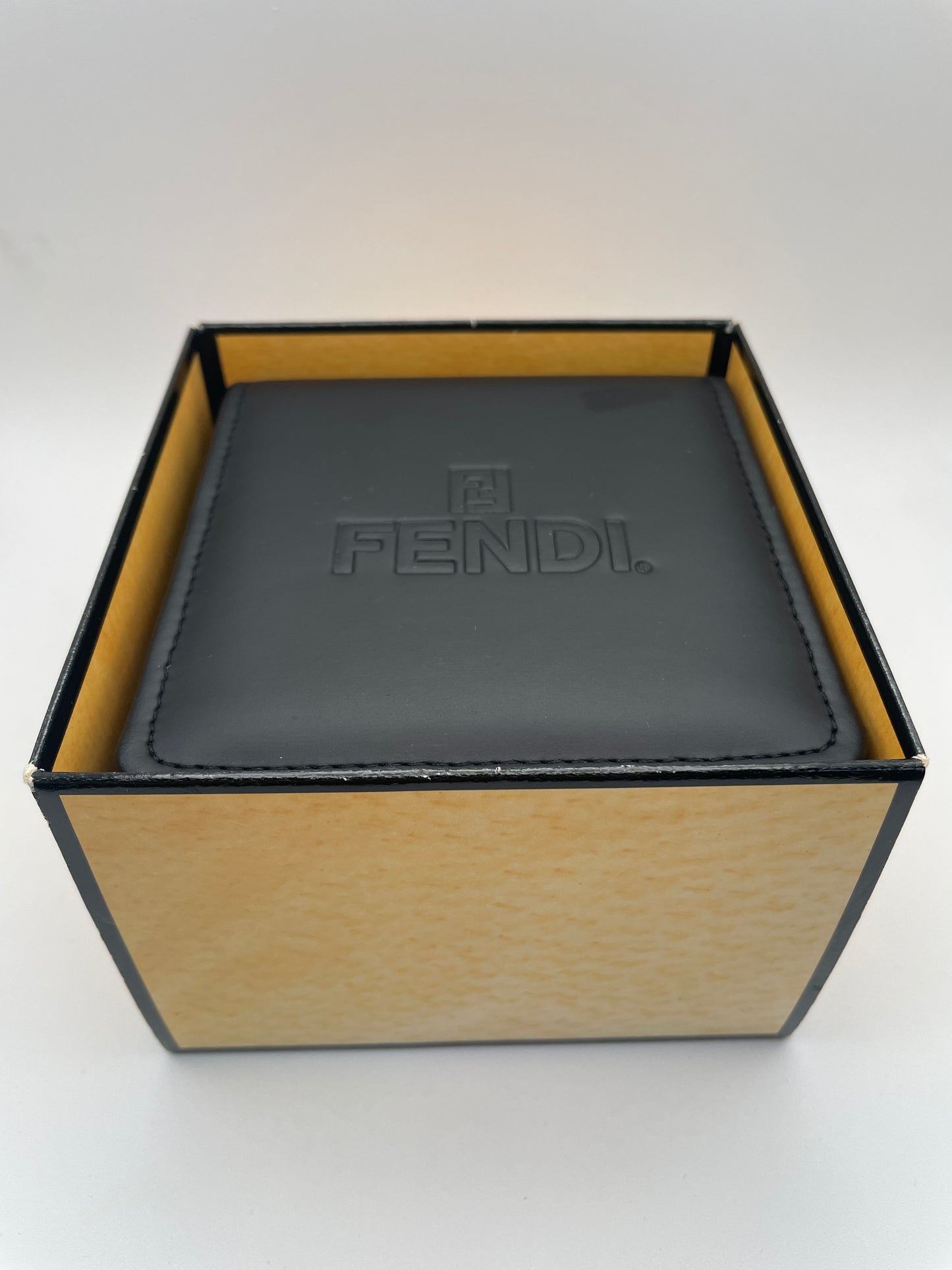 Fendi Dual Time 620L Vintage Ladies Watch in Gold