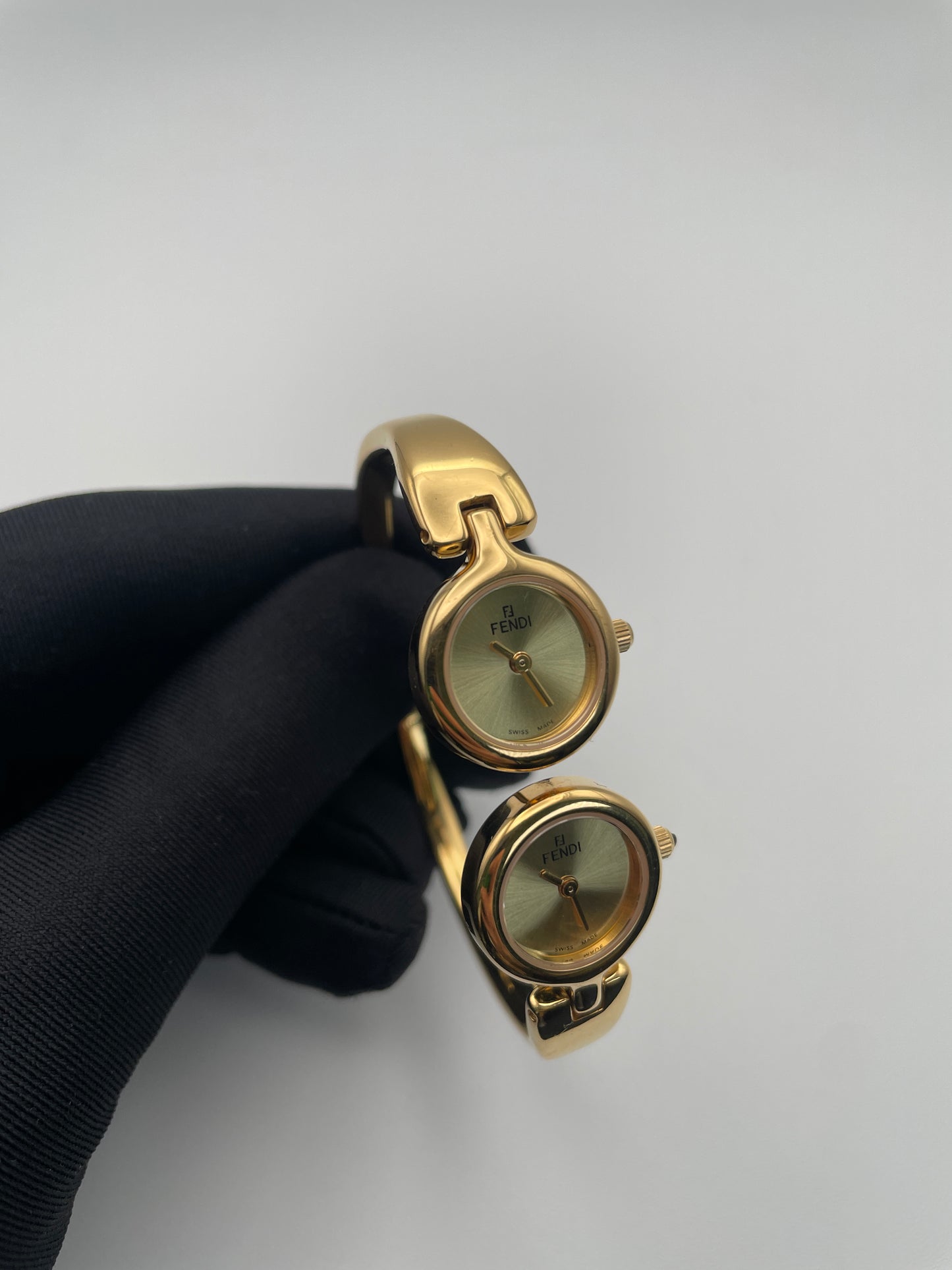 Fendi Dual Time 620L Vintage Ladies Watch in Gold