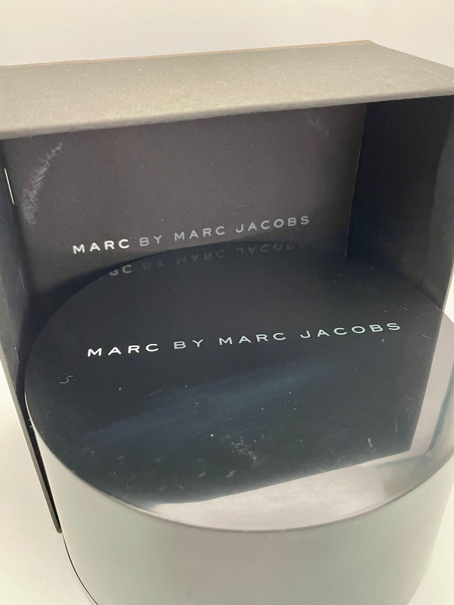 Marc Jacobs Vintage Watch in Gold