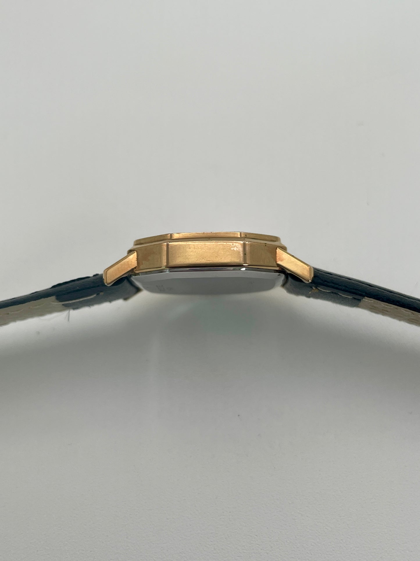 Longines Octagon Tapestry Dial Vintage Women's Watch in Gold