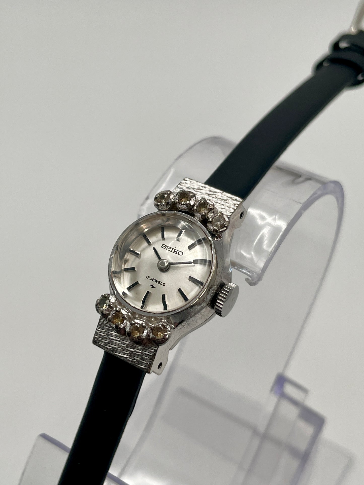 Seiko 10-0900 Vintage Women's Watch in White Gold