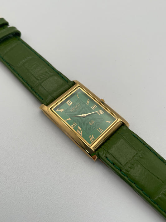 Seiko Tank Vintage Watch Green Dial in Gold