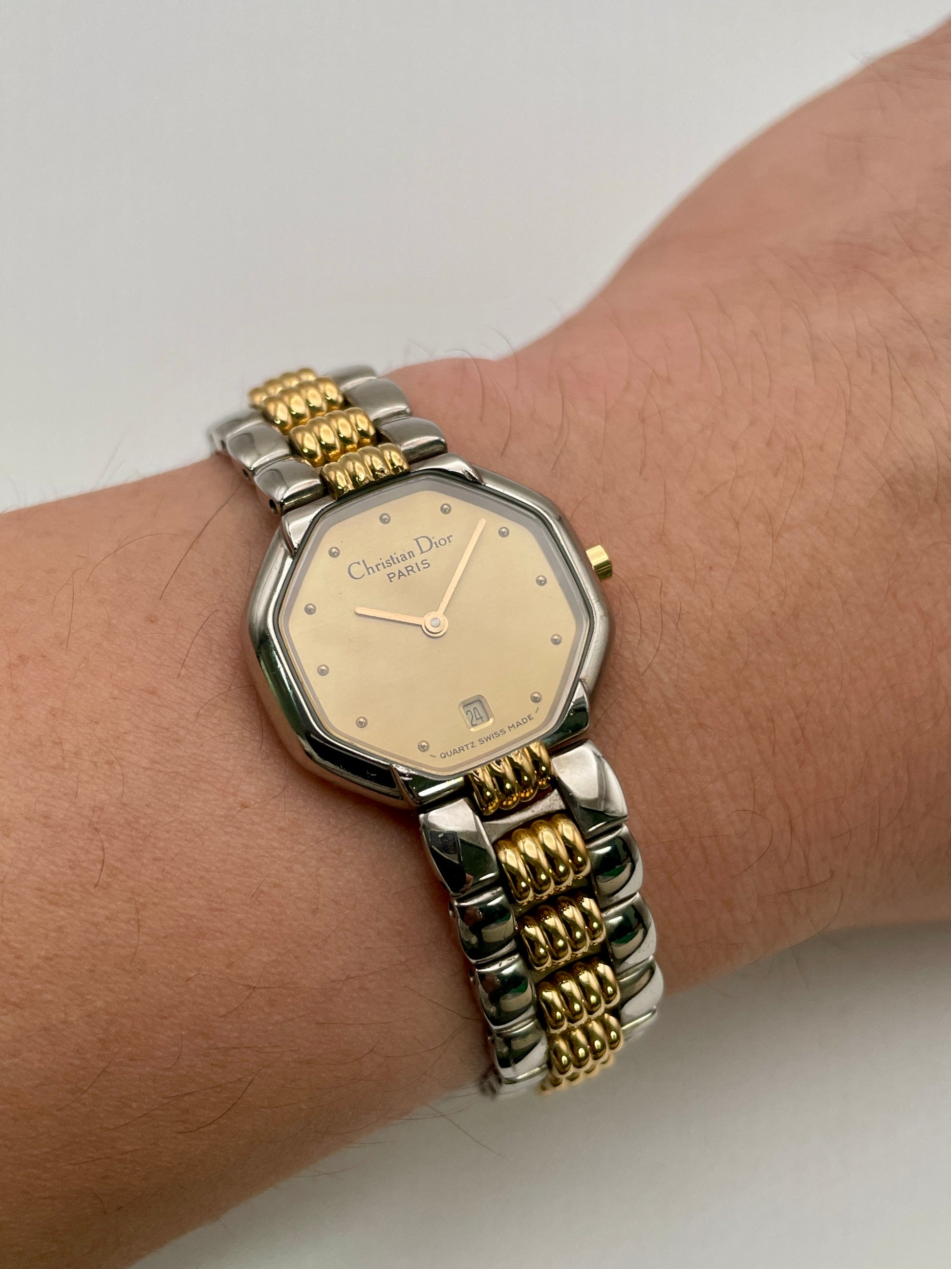 Wrist Watch Christian Dior Gold Watch Christian Dior Déposé