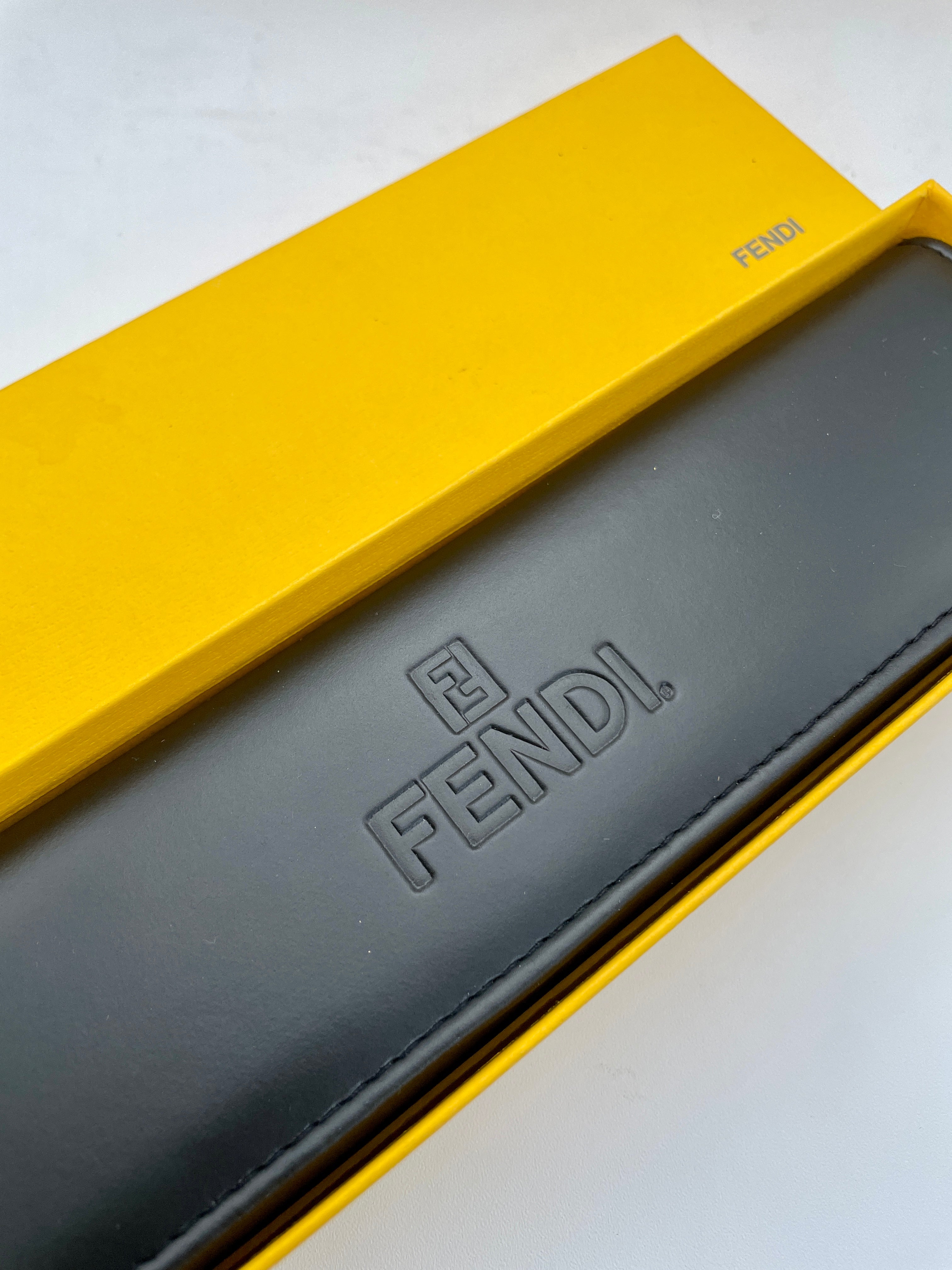 Outlet Fendi box