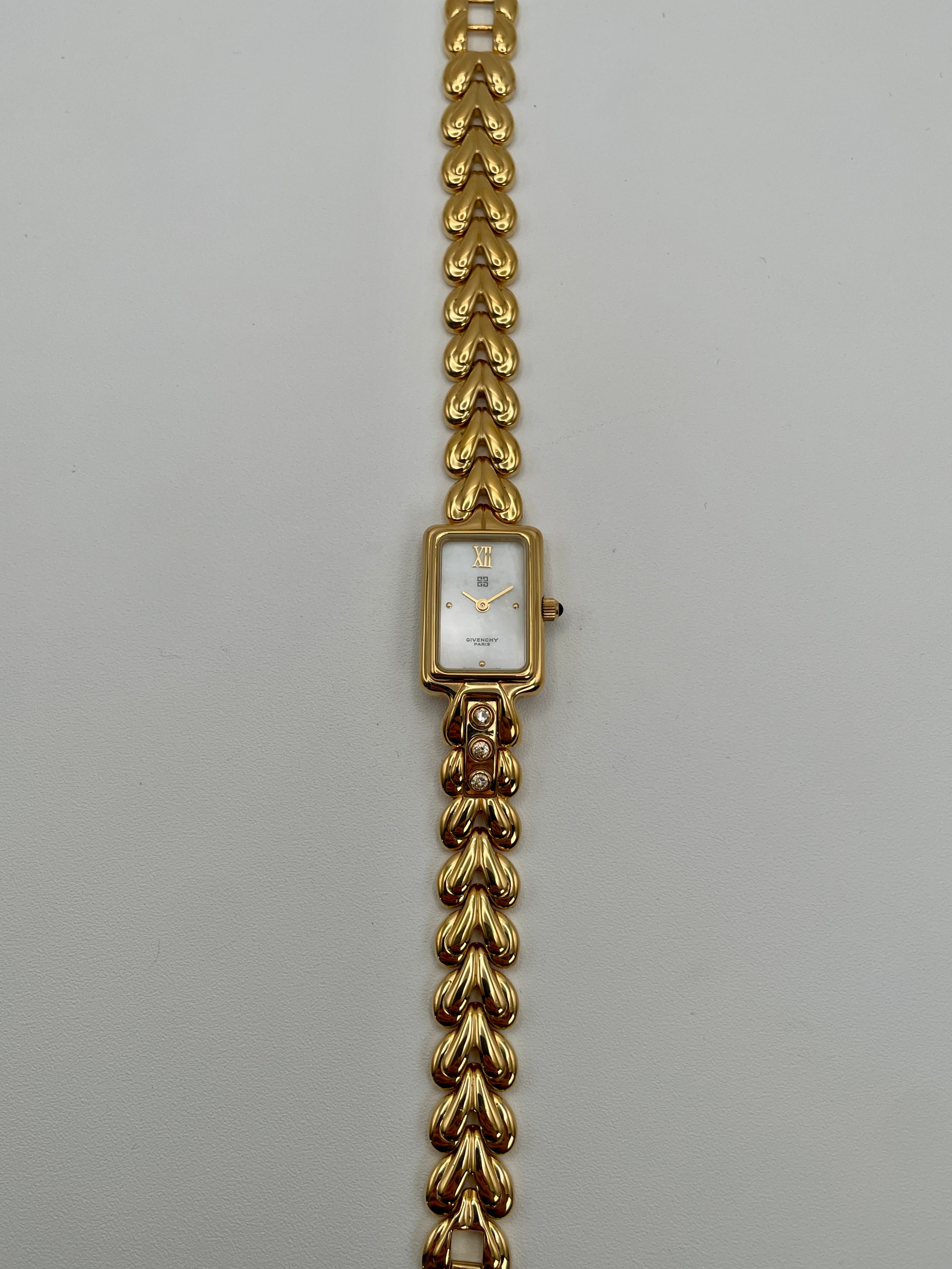 Givenchy Bambou MOP Vintage Women's Watch in Gold – Eleven13 Studios